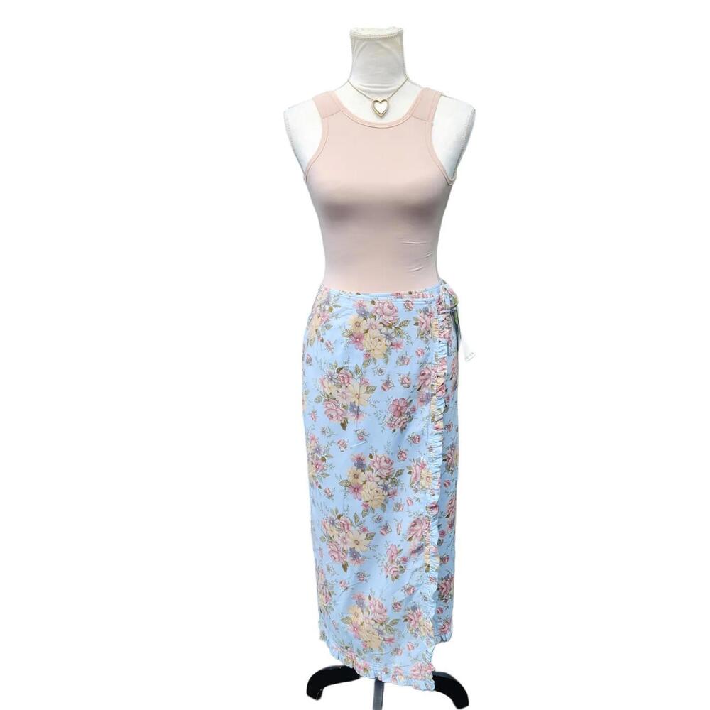 Jones New York. Vintage, Cotton Floral Print Wrap Skirt. Size: 4 NWT
